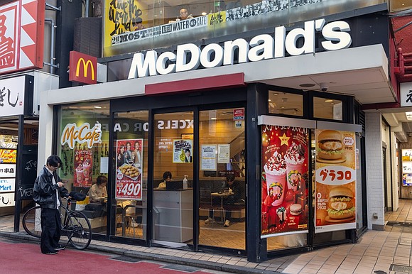 Piles of untouched Happy Meals littered sidewalks outside McDonald’s restaurants in Japan over the weekend, as frenzied customers scrambled to …