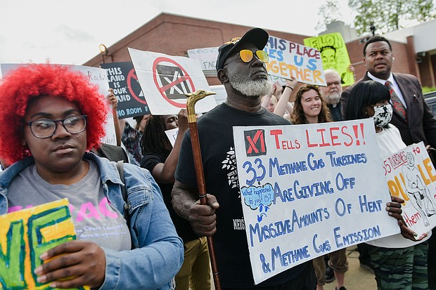 Demonstrators rally in opposition to a plan by Elon Musks's xAI to use gas turbines for a new data center, ahead of a public comment meeting on the project in Memphis, Tennessee on April 25.
Mandatory Credit:	Brandon Dill for The Washington Post/Getty Images via CNN Newsource