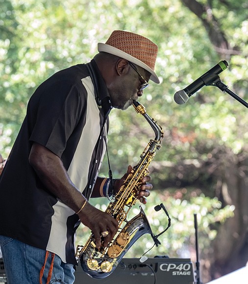 James "Saxsmo" Gates