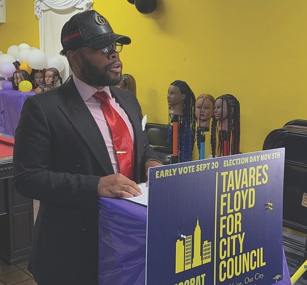 Tavares Floyd speaks at a hair salon during a news conference shortly before Election Day last year, when questions began arising about his campaign finance filings.