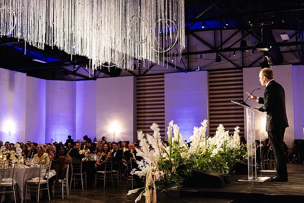 Pierce Bush, CEO of Big Brothers Big Sisters Lone Star, addresses guests at the 2025 “An Evening for Potential: Diamond Soirée” Gala in Houston. Photo by Yuliana Gonzalez.