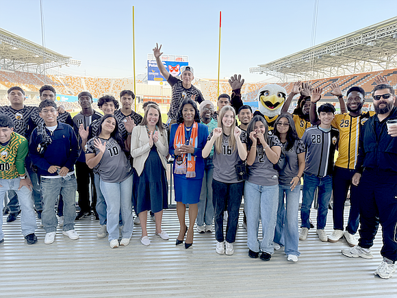 Houston City College (HCC) invites students and families to its citywide Enrollment Showcase on Saturday, November 15, 2025—connecting education to …