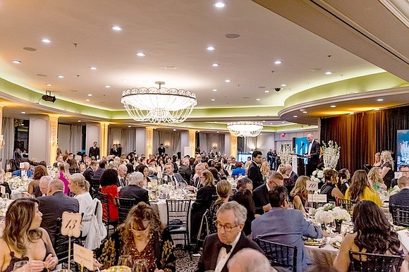 Houston celebrated compassion and innovation at The Health Museum’s Annual Health Heroes Gala, honoring Dr. Elizabeth McIngvale and raising a … Houston celebrated compassion and innovation at The Health Museum’s Annual Health Heroes Gala, honoring Dr. Elizabeth McIngvale and raising a …