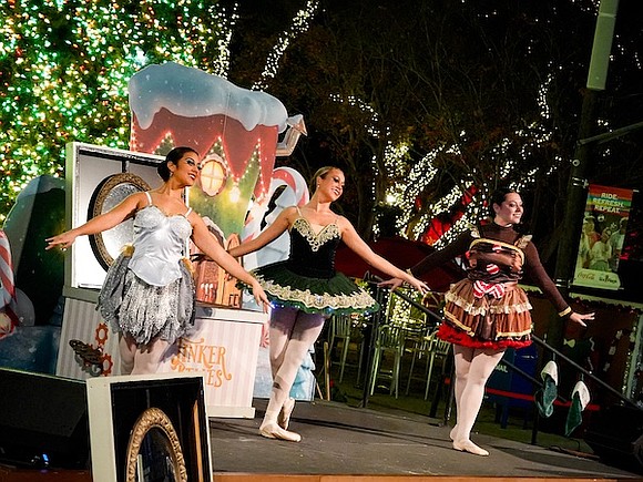 Avoid the airport crowds and hit the road to San Antonio, where Six Flags Fiesta Texas’ “Holiday in the Park” … Avoid the airport crowds and hit the road to San Antonio, where Six Flags Fiesta Texas’ “Holiday in the Park” …