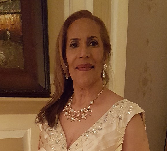 Whether breaking barriers in health care, building family businesses or gathering loved ones around her table, Lauretta Crawley moved through …