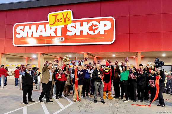 H-E-B is expanding its Joe V’s Smart Shop concept to South Houston, investing $11.9 million in a 56,786-square-foot store to … H-E-B is expanding its Joe V’s Smart Shop concept to South Houston, investing $11.9 million in a 56,786-square-foot store to …