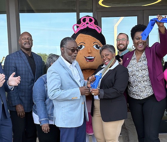 The Edison Cultural Arts Center officially opened January 5, 2026, transforming a long-vacant space into a vibrant new hub for … The Edison Cultural Arts Center officially opened January 5, 2026, transforming a long-vacant space into a vibrant new hub for …