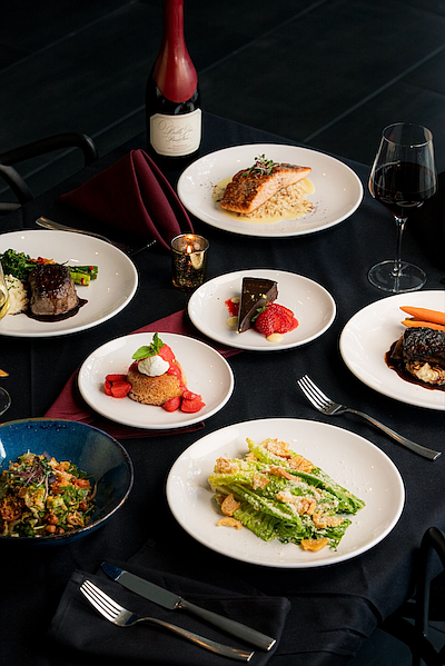 Juliet HTX Steakhouse offers a Thursday night dining experience with live saxophone music and a $59.95 three-course menu, making it … Juliet HTX Steakhouse offers a Thursday night dining experience with live saxophone music and a $59.95 three-course menu, making it …