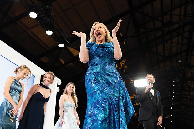 Inauguration festivities-Hundreds attended the Inaugural Ball at Main Street Station on Saturday, Jan. 17, 2026, as part of the weekend celebrating Gov. Abigail Spanberger’s historic inauguration. Spanberger
addressed the crowd, followed by a short performance from Charlottesville-based musician Dave Matthews. The next day, hundreds gathered at the Science Museum of Virginia for the first First Gentleman’s Breakfast. With the help of celebrity Chef T (Torrece “T” Gregoire), of Fox show
“Hell’s Kitchen,” First Gentleman Adam Spanberger made and tasted pancakes. Spanberger addresses the crowd at her inaugural ball
in a blue gown from Richmond’s Lex’s of Carytown. (photo by Julianne Tripp Hillian/Richmond Free Press)