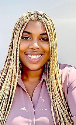 Elexis Robinson