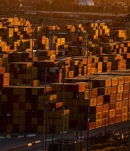 US shipping containers CA