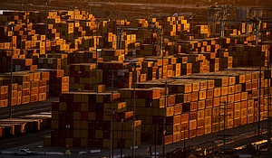 US shipping containers CA