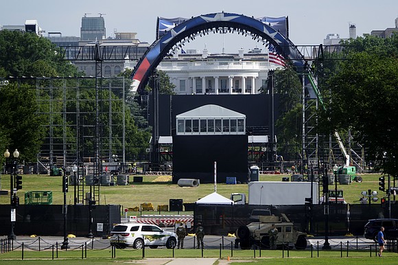 The Trump administration is urging a federal judge to allow a controversial UFC event planned at the White House to …