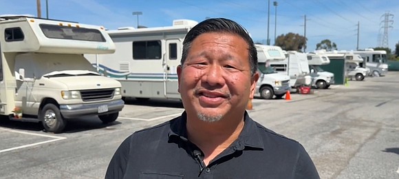 A Bay Area pastor is being recognized for helping hundreds of unhoused people find safety and stability through church-run parking …