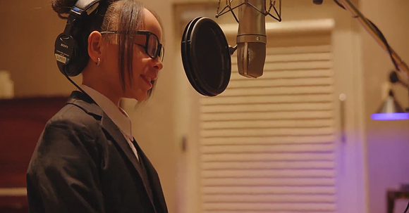 At just 10 years old, Heiress Harris is stepping out from her famous family's shadow, pursuing her own music career …