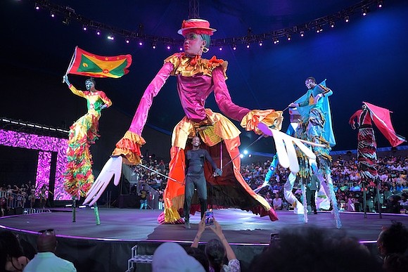 UniverSoul Circus brings its all-new WE ALL BELONG production to Houston July 17 through Aug. 2, delivering an interactive, family-friendly … UniverSoul Circus brings its all-new WE ALL BELONG production to Houston July 17 through Aug. 2, delivering an interactive, family-friendly …