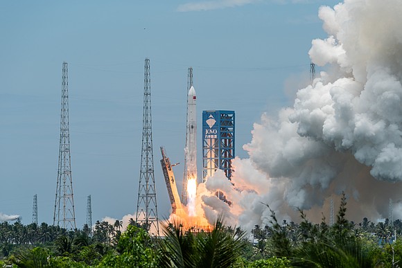 China has achieved a major space milestone, successfully landing a reusable rocket booster for the first time as it narrows … China has achieved a major space milestone, successfully landing a reusable rocket booster for the first time as it narrows …