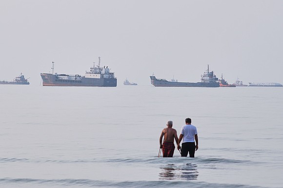 As the U.S. reimposes a naval blockade on Iran, intelligence shows dozens of Iranian "shadow fleet" vessels maneuvering through the … As the U.S. reimposes a naval blockade on Iran, intelligence shows dozens of Iranian "shadow fleet" vessels maneuvering through the …