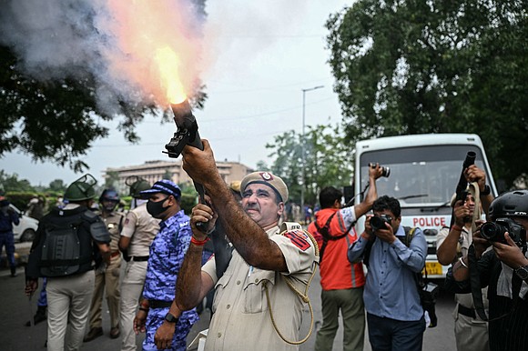 Massive student-led protests have erupted in India as young demonstrators demand reforms to the country’s exam system, accusing the government …