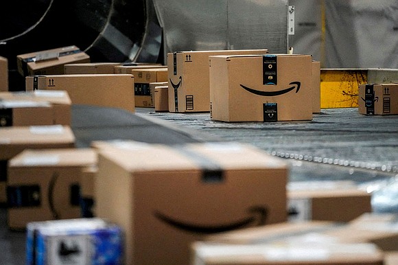 Billions of dollars in tariff refunds are flowing back to major corporations after the Supreme Court struck down key Trump-era …