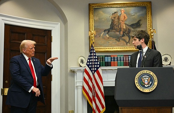 The White House’s new AI review framework has reignited the battle between open and closed AI models, exposing deep divisions … The White House’s new AI review framework has reignited the battle between open and closed AI models, exposing deep divisions …