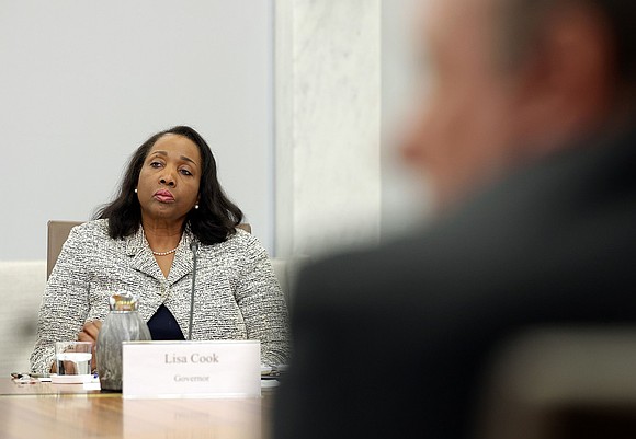 The Trump administration is again targeting Fed Governor Lisa Cook, reviving mortgage-fraud allegations she says are baseless as the fight …
