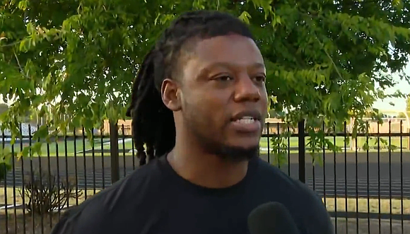 A former NFL player is helping put girls on the field, hosting an all-girls flag football clinic in Dallas to …