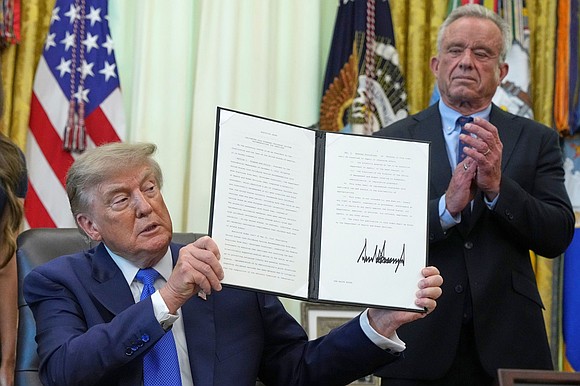 Republican Sen. Bill Cassidy is sharply challenging President Donald Trump’s new vaccine policy, warning that separating childhood shots could burden …