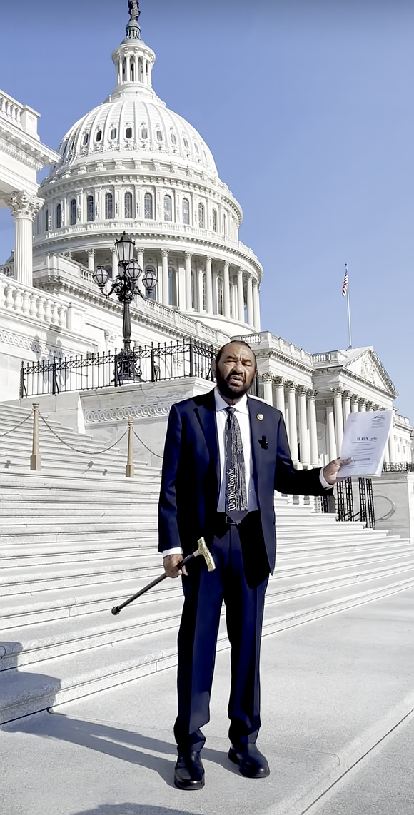 Houston Congressman Al Green has filed new articles of impeachment against President Donald Trump, putting immigration enforcement, constitutional accountability and …
