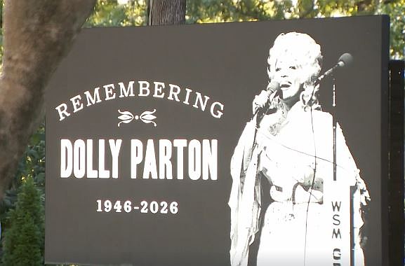 At the Grand Ole Opry, Dolly Parton’s legacy came alive through tears, treasured memories and stories of the extraordinary kindness … At the Grand Ole Opry, Dolly Parton’s legacy came alive through tears, treasured memories and stories of the extraordinary kindness …
