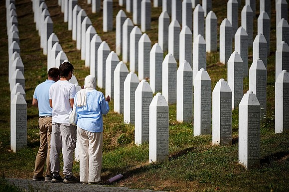 Serbia plans to honor convicted Bosnian war criminal Ratko Mladić with “highest military and state honors,” igniting outrage from genocide … Serbia plans to honor convicted Bosnian war criminal Ratko Mladić with “highest military and state honors,” igniting outrage from genocide …
