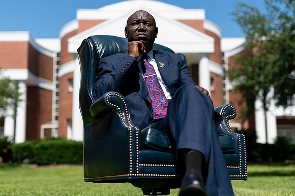Ben Crump has become one of America’s most recognizable civil rights attorneys—but his relentless pursuit of justice has made him … Ben Crump has become one of America’s most recognizable civil rights attorneys—but his relentless pursuit of justice has made him …