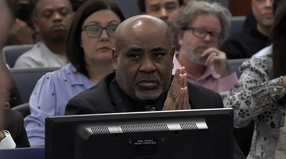 Nearly 30 years after Tupac Shakur’s death, a jury has finally delivered a guilty verdict—but the man convicted says he … Nearly 30 years after Tupac Shakur’s death, a jury has finally delivered a guilty verdict—but the man convicted says he …