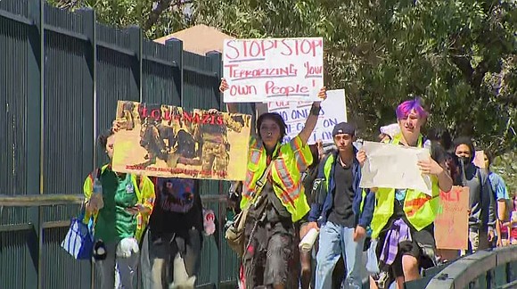 Colorado students walked out of more than 100 schools to protest ICE actions and surveillance, turning classrooms across the state … Colorado students walked out of more than 100 schools to protest ICE actions and surveillance, turning classrooms across the state …