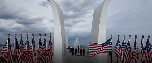 Twenty-five years after 9/11, Staten Island’s FDNY families, firefighters and retirees gathered to honor those who made the ultimate sacrifice—and …
