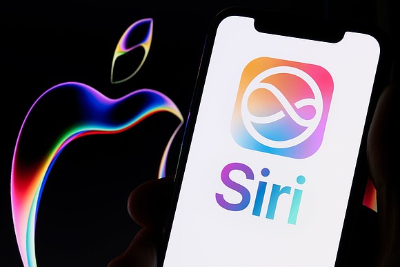 Apple is giving Siri its biggest AI makeover yet, transforming the longtime voice assistant into a tool that can understand …