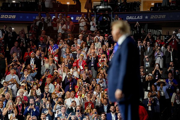 Trump claimed his GOP midterm convention beat the NFL in viewership, but Nielsen data shows the Seahawks-Patriots opener drew more … Trump claimed his GOP midterm convention beat the NFL in viewership, but Nielsen data shows the Seahawks-Patriots opener drew more …