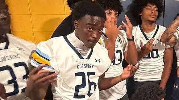 A night out ended in tragedy for the UMass Dartmouth football team after an 18-year-old player was fatally stabbed and …