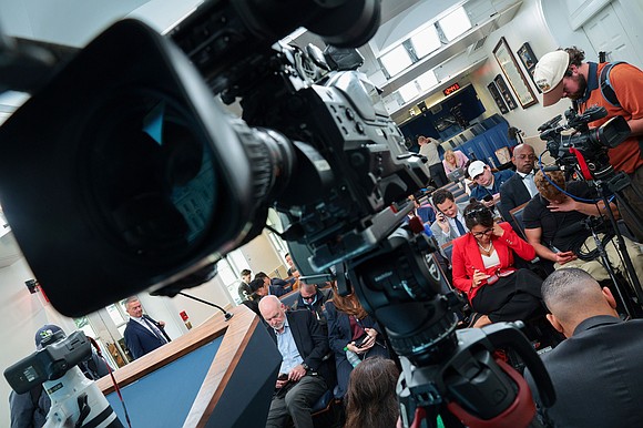 After a federal judge ordered the White House to restore CNN’s access, the major TV networks have resumed presidential pool …