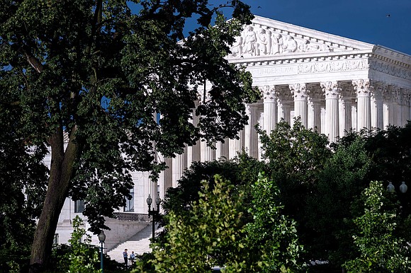 The Supreme Court has temporarily cleared the Trump administration to resume deporting migrants to third countries without first giving them …