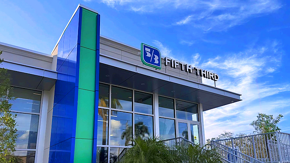 Fifth Third Bank has announced a five-year, $3.1 billion commitment to Texas communities, including 60 new Houston-area branches, small business … Fifth Third Bank has announced a five-year, $3.1 billion commitment to Texas communities, including 60 new Houston-area branches, small business …