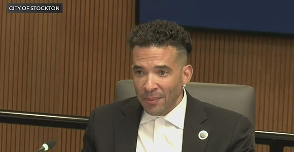 Stockton City Hall’s political tensions reach a new flashpoint as Vice Mayor Jason Lee is voted out of his leadership …