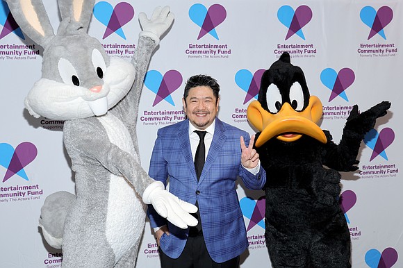 The voice behind Bugs Bunny, Daffy Duck and other beloved cartoon icons has died at 46, leaving fans and Hollywood …