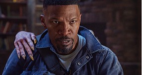 Jamie Foxx stars as a hard working blue collar dad who just wants to provide a good life for his quick-witted daughter, but his mundane San Fernando Valley pool cleaning job is a front for his real source of income, hunting and killing vampires as part of an international Union of vampire hunters.

https://www.exploregeorgia.org/film
https://youtu.be/9etvTOY01hM

SUBSCRIBE: http://bit.ly/29qBUt7

About Netflix:
Netflix is the world's leading streaming entertainment service with 221 million paid memberships in over 190 countries enjoying TV series, documentaries, feature films and mobile games across a wide variety of genres and languages. Members can watch as much as they want, anytime, anywhere, on any Internet-connected screen. Members can play, pause and resume watching, all without commercials or commitments.

Day Shift | Jamie Foxx, Dave Franco, and Snoop Dogg | Official Trailer | Netflix
https://youtube.com/Netflix

An LA vampire hunter has a week to come up with the cash to pay for his kid's tuition and braces. Trying to make a living these days just might kill him.