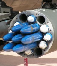 Hydra 70 rockets in an M261 launch pod on a Dutch AH-64 Apache.