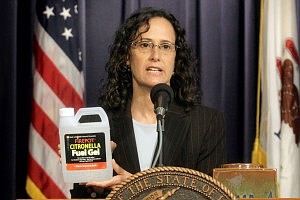 Illinois Attorney General Lisa Madigan, recently held a press conference last Wednesday highlighting the dangers of fuel gel products.  (Photo Courtesy of Illinois Attorney General's Office)